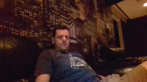Snapshot of hurley7890 chatting on April 6, 2:20 am hurley7890 online show from April 6, 2:20 am