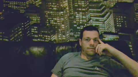 Snapshot of hurley7890 chatting on June 12, 3:05 am hurley7890 online show from June 12, 3:05 am