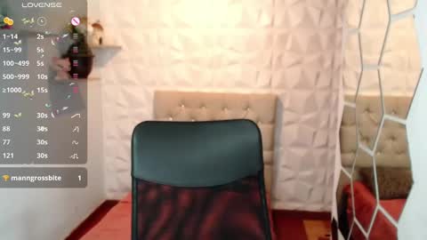 Snapshot of hurremcan_ chatting on January 9, 5:00 pm Hurrem online show from January 9, 5:00 pm