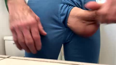 huskey300 online show from January 8, 4:42 pm