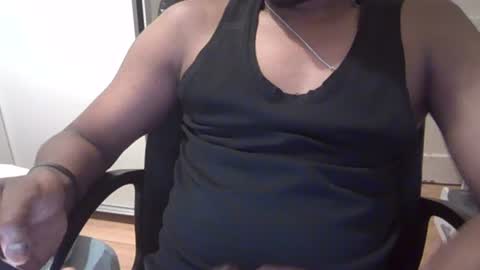 Snapshot of huskyguyhere chatting on June 29, 11:49 pm huskyguyhere online show from June 29, 11:49 pm