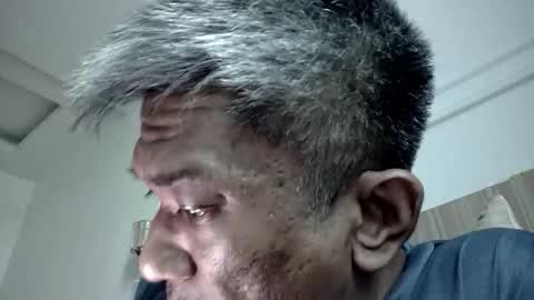 Husz online show from November 1, 5:31 am