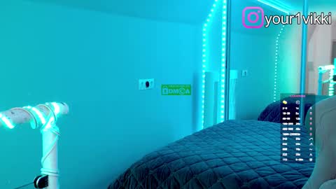 Vika online show from November 12, 7:35 pm