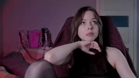 Snapshot of hype_meal_home chatting on November 27, 5:37 pm Miley. PVT open i have extra prices on nude show online show from November 27, 5:37 pm