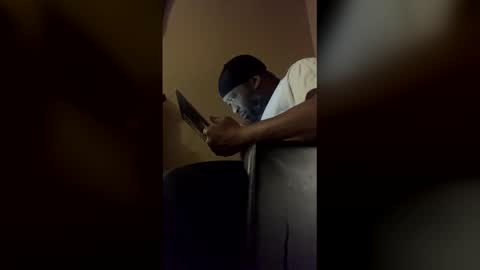 Snapshot of hypergiant599058 chatting on March 26, 6:19 am HyperGiant online show from March 26, 6:19 am