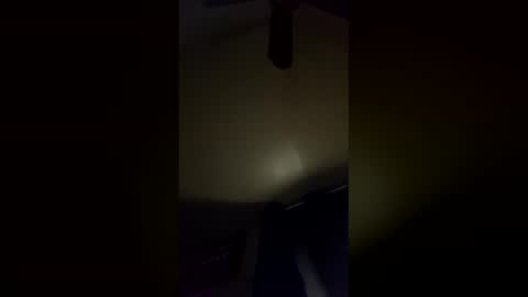 Snapshot of hypergiant599058 chatting on March 30, 5:41 am HyperGiant online show from March 30, 5:41 am