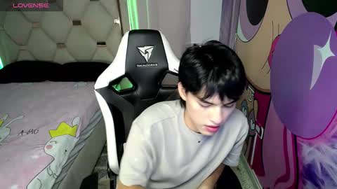 Snapshot of hyun_jin_ chatting on October 18, 8:53 pm hyun jin online show from October 18, 8:53 pm