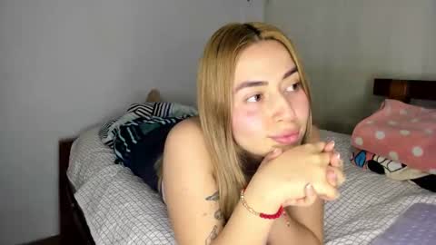 Hyun Joo online show from October 8, 7:33 pm