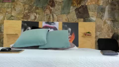 The Dolls online show from November 1, 5:04 pm