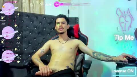 kelvis online show from October 13, 10:43 pm