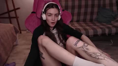 elisabeth online show from December 3, 11:41 am