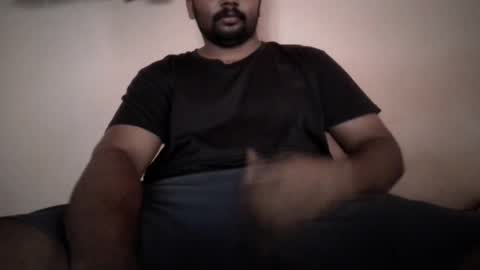 kira..... online show from April 3, 12:47 pm