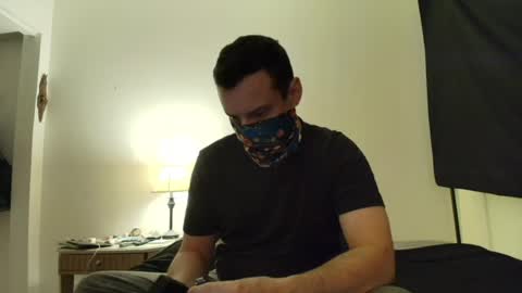 Snapshot of i_o_ro chatting on April 30, 5:25 am i o ro online show from April 30, 5:25 am