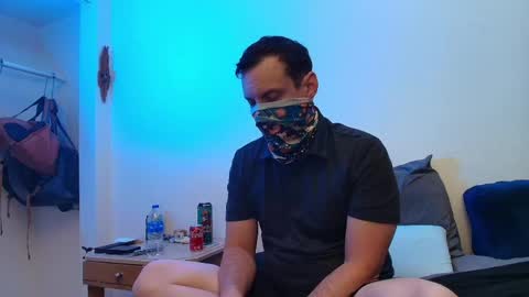 Snapshot of i_o_ro chatting on June 3, 7:11 am i o ro online show from June 3, 7:11 am