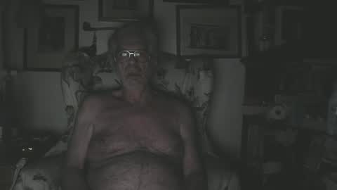 Snapshot of i_submissive_slut chatting on January 21, 11:03 am ImYourBitch online show from January 21, 11:03 am