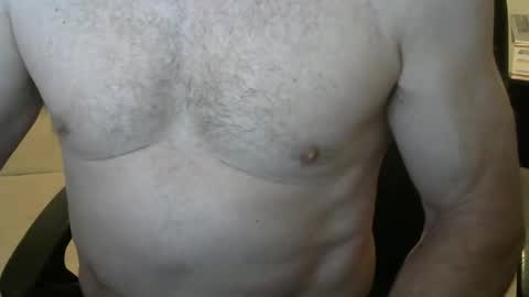 Snapshot of i_was_a_shy_dad chatting on March 7, 2:25 pm i_was_a_shy_dad online show from March 7, 2:25 pm