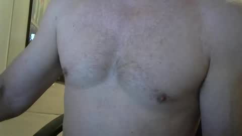 Snapshot of i_was_a_shy_dad chatting on March 26, 3:12 am i_was_a_shy_dad online show from March 26, 3:12 am