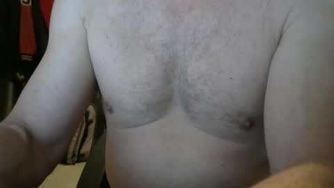 Snapshot of i_was_a_shy_dad chatting on April 7, 1:44 pm i_was_a_shy_dad online show from April 7, 1:44 pm