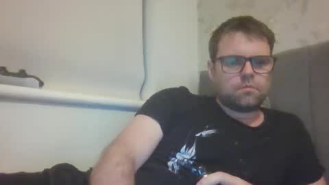 Snapshot of iakobos61 chatting on March 31, 9:59 pm iakobos61 online show from March 31, 9:59 pm