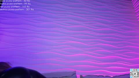 Casey online show from November 23, 9:58 pm