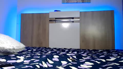 Snapshot of iam_colt chatting on January 12, 7:10 pm David Colt online show from January 12, 7:10 pm