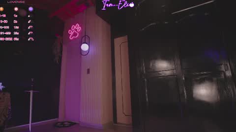 Snapshot of iam_eli chatting on July 17, 10:03 pm online show from July 17, 10:03 pm