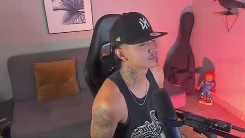 Light online show from July 1, 1:29 am