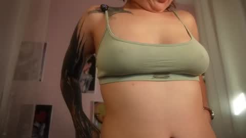 Meg  online show from July 21, 5:32 am