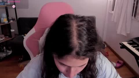 Snapshot of iam_nikki chatting on February 4, 4:51 am On instagram Imm NikkiHelp me reach 100 likes online show from February 4, 4:51 am