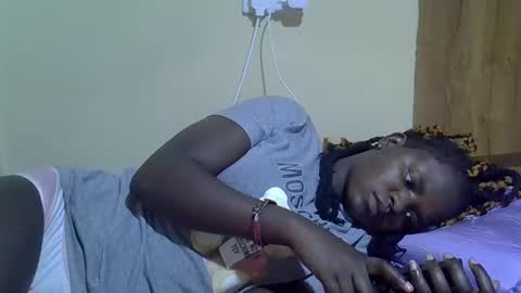 iam_nisa online show from September 19, 7:14 pm