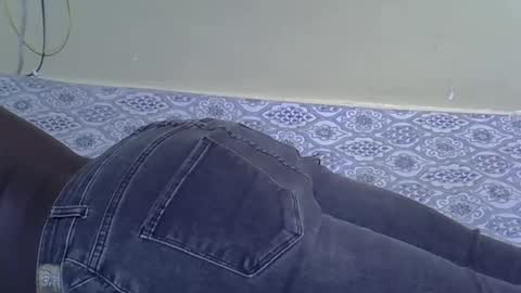 iam_nisa online show from October 11, 9:02 pm