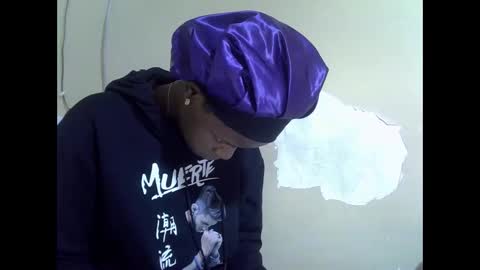 iam_nisa online show from November 7, 6:52 pm