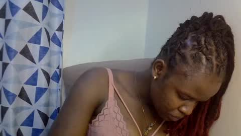 Snapshot of iam_nisa chatting on July 4, 3:35 am iam_nisa online show from July 4, 3:35 am