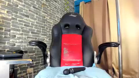Snapshot of iam_samy chatting on April 25, 1:41 pm Samy online show from April 25, 1:41 pm