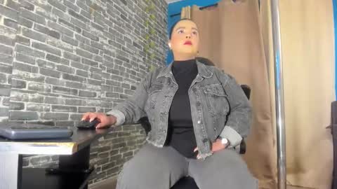 Snapshot of iam_samy chatting on May 22, 11:05 am Samy online show from May 22, 11:05 am