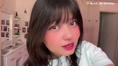 Snapshot of iam_zoechan chatting on March 18, 1:31 am Zoe 3 online show from March 18, 1:31 am