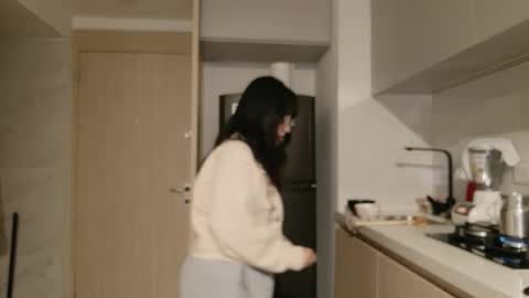 Zoe 3 online show from June 28, 3:12 am