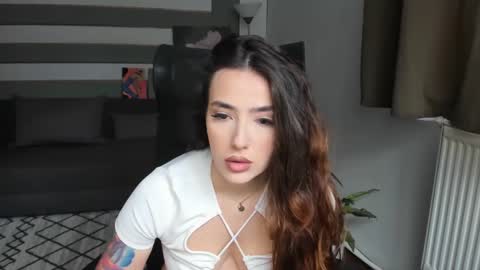 Baby Gal online show from December 12, 9:19 am