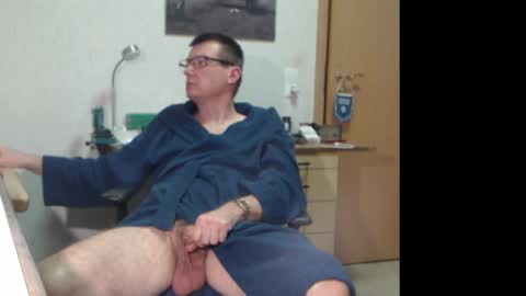 Snapshot of iamachim chatting on March 21, 8:34 pm iamachim online show from March 21, 8:34 pm