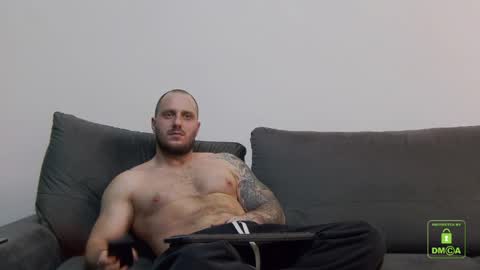 claudeloflex onlyfans online show from April 8, 8:53 pm