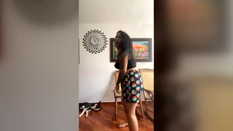  Caroll online show from December 19, 4:58 pm