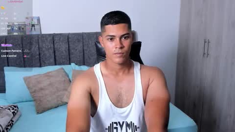 Snapshot of iamdylan777 chatting on November 25, 6:19 pm Dylan independent model online show from November 25, 6:19 pm