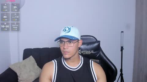 Dylan  independent model  online show from July 17, 4:52 am
