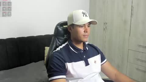 Dylan  independent model  online show from July 26, 5:15 am