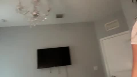 Giselle online show from March 24, 12:32 pm