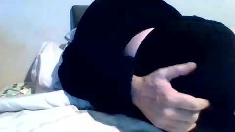 Snapshot of iamjamoboy chatting on December 23, 1:47 am iamjamoboy online show from December 23, 1:47 am