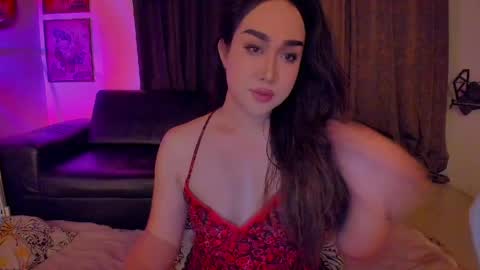 Snapshot of iamjazzmine chatting on March 29, 6:13 am Miss Jazzmine online show from March 29, 6:13 am