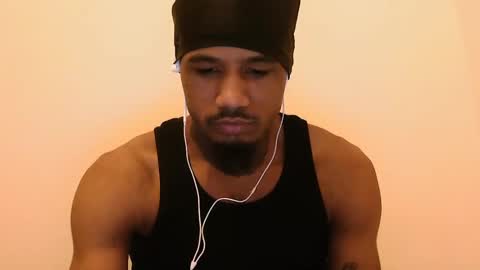 Snapshot of iamjohnny4u chatting on January 15, 5:34 am iamjohnny4u online show from January 15, 5:34 am