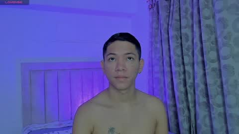 Juliiiiian online show from January 22, 11:23 am