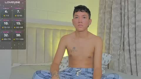 Juliiiiian online show from January 25, 2:36 pm